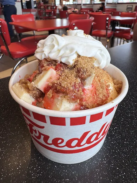 Freddy's Frozen Custard & Steakburgers Picture 7