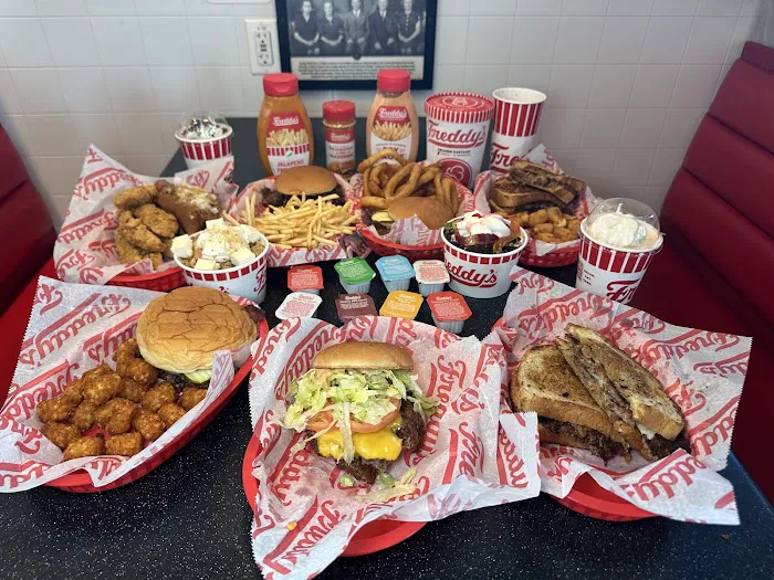 Freddy's Frozen Custard & Steakburgers Picture 1