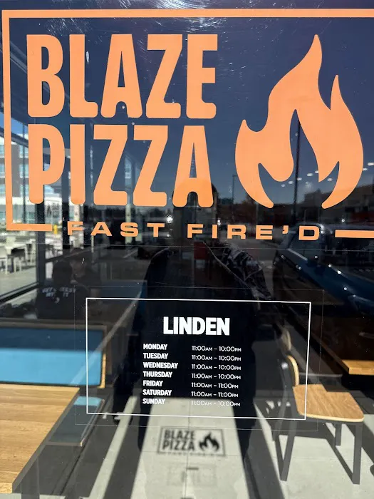 Blaze Pizza Picture 4