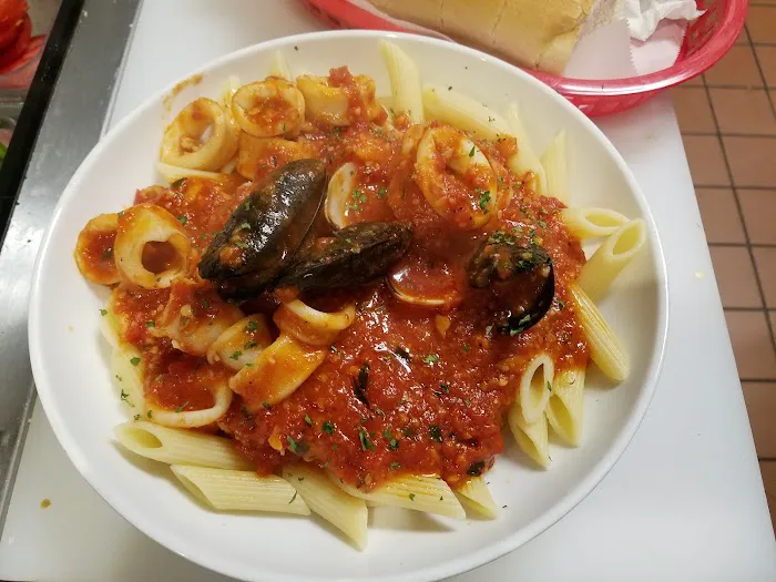 Pasquale's Pizzeria IV Picture 3