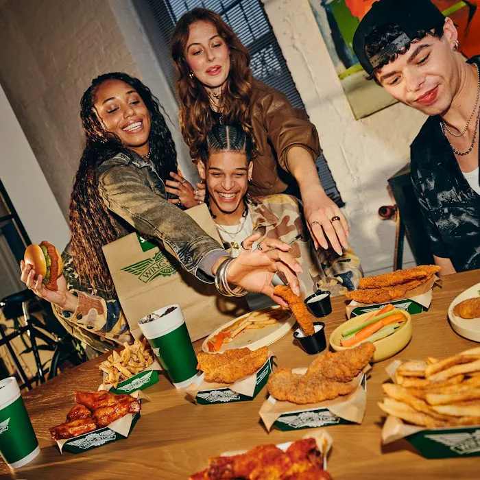 Wingstop Picture 8