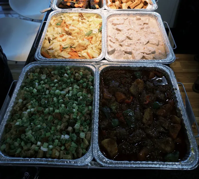 Fiesta Pilipino Restaurant and Groceries Picture 2