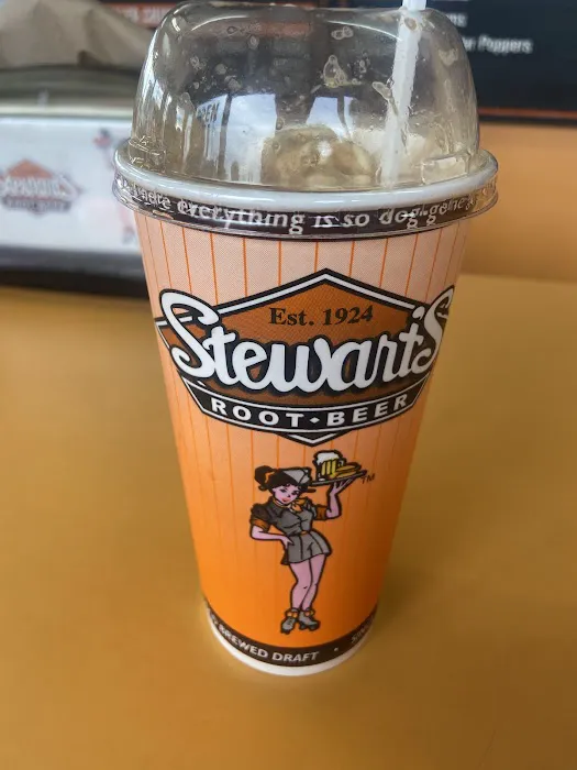 Stewart's Drive-In Picture 5