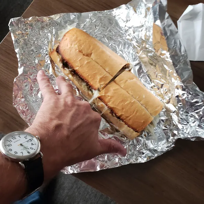 Milanos Pizzeria Picture 9