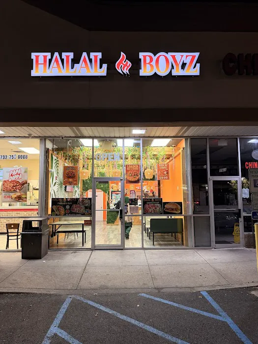 Halal Boyz Woodbridge Picture 5