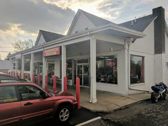 Sandwich Station Picture 10