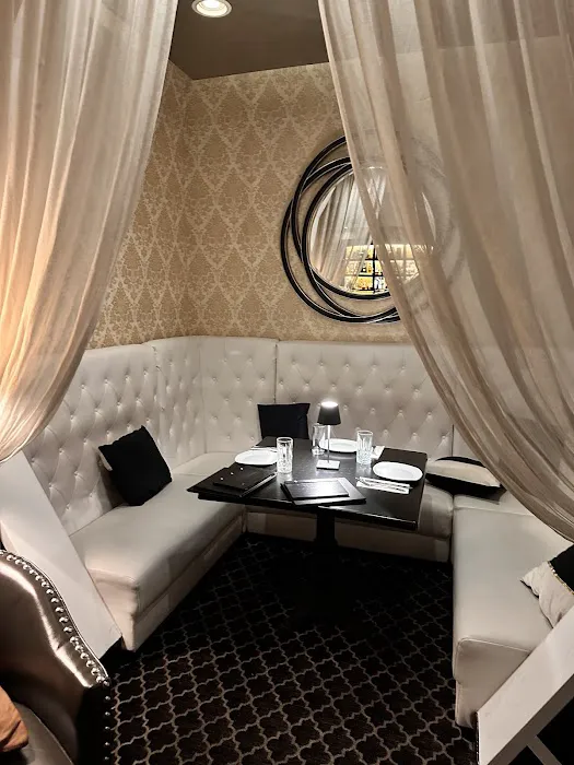 Le Malt Lounge Picture 4