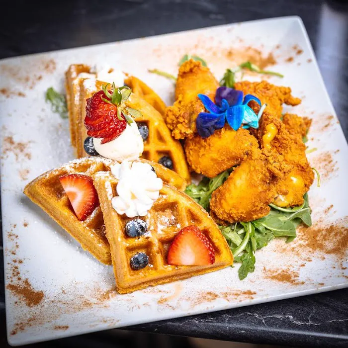 Cherry's Lounge Picture 6