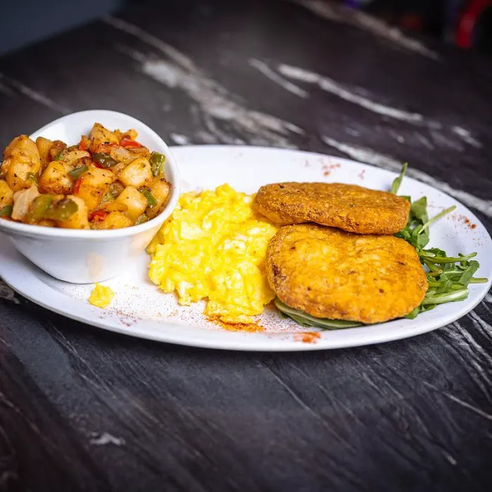 Cherry's Lounge Picture 4