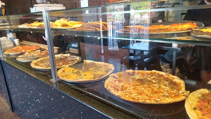 Vinnie's Pizza III Picture 3