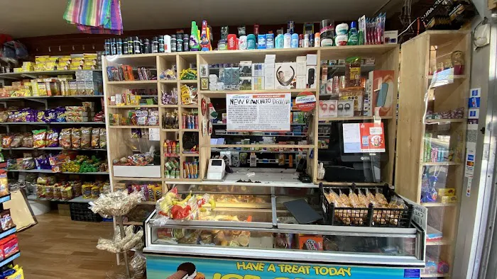 New Ranchito Deli & Taqueria Picture 4