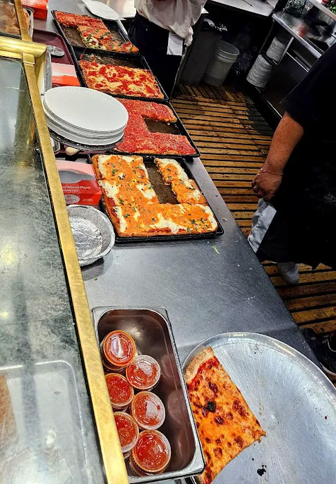 Brother's Pizzeria Picture 4