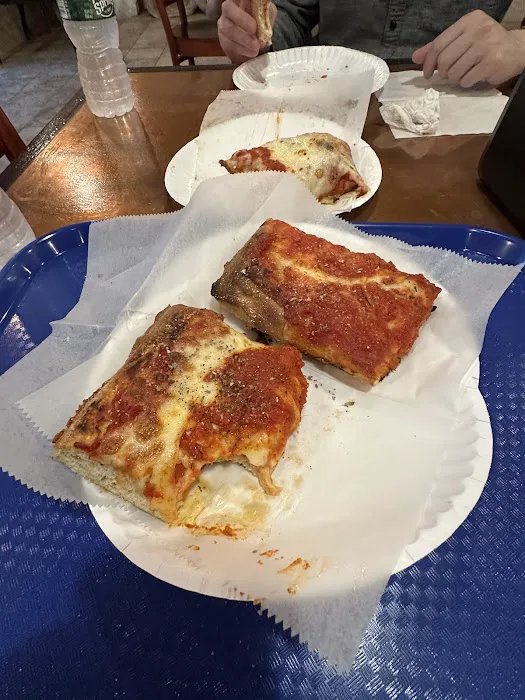 Brother's Pizzeria Picture 3