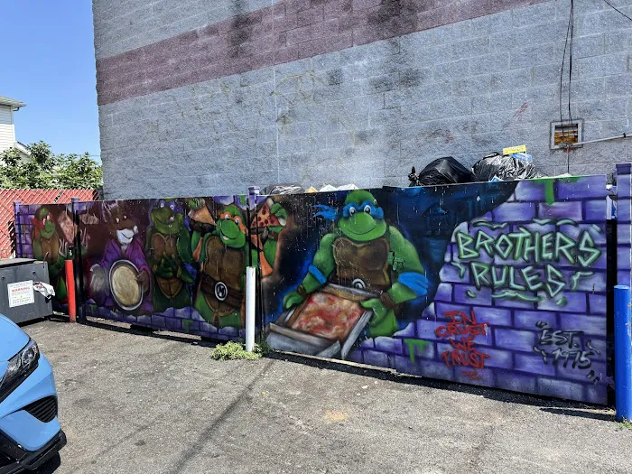 Brother's Pizzeria Picture 5