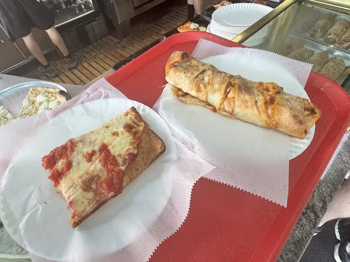 Brother's Pizzeria Picture 2