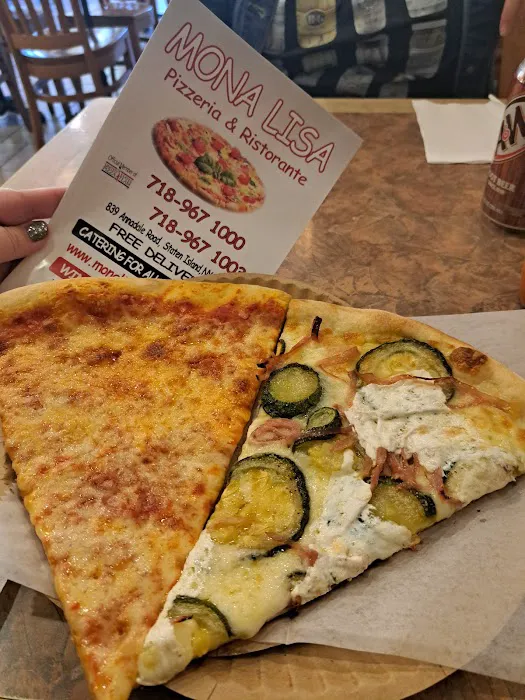 Mona Lisa Pizzeria Picture 2