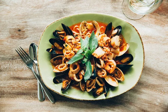 Annadale Terrace Picture 8