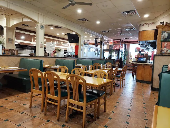 Gino's Villa Monte Pizzeria Picture 8