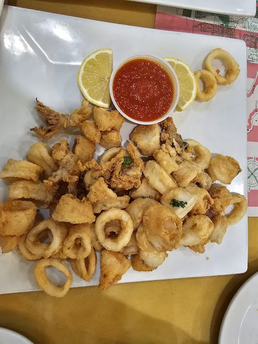 Gino's Villa Monte Pizzeria Picture 9