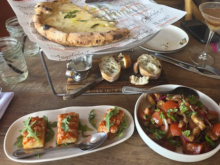 Angelina's Kitchen Picture 5