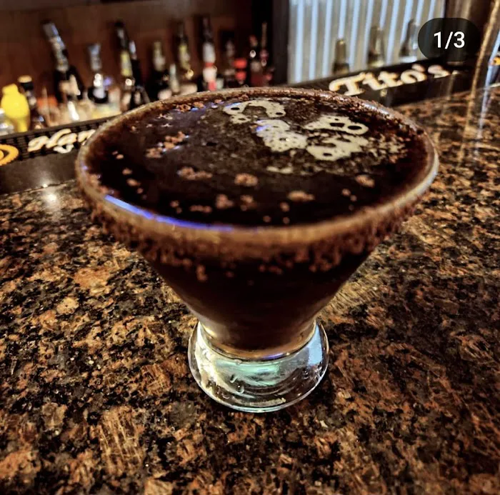 W's Bar And Grill Picture 10