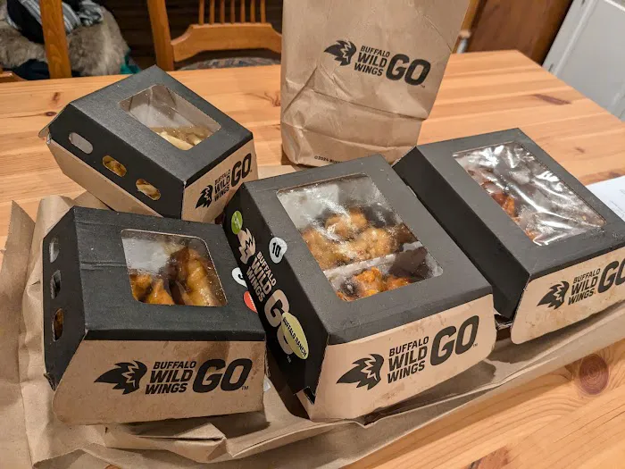 Buffalo Wild Wings 'GO' Picture 2