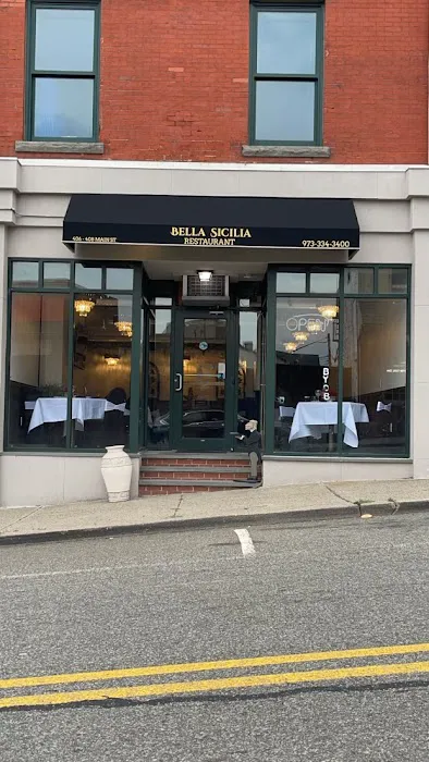 Bella Sicilia Restaurant Picture 9