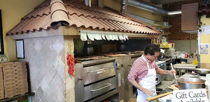 Vinnie's Pizzeria & Ristorante Picture 1