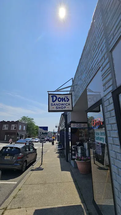 Don's Sandwich Shop Picture 1
