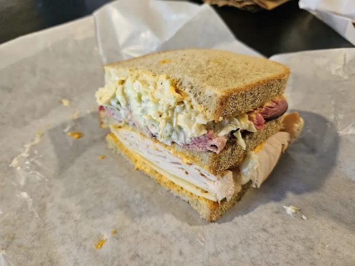 Don's Sandwich Shop Picture 2