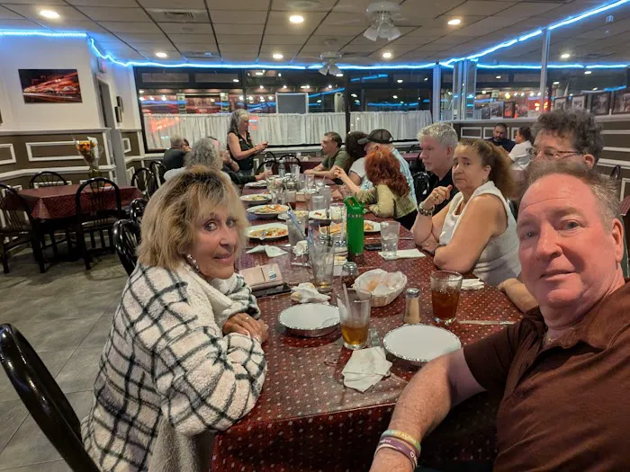 Roma Pizzeria & Restaurant Picture 7