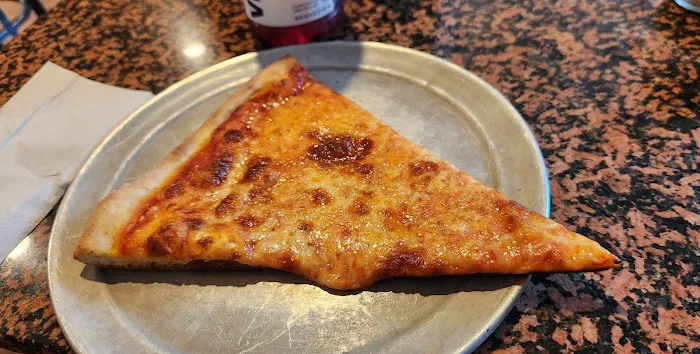 Roma Pizzeria & Restaurant Picture 5