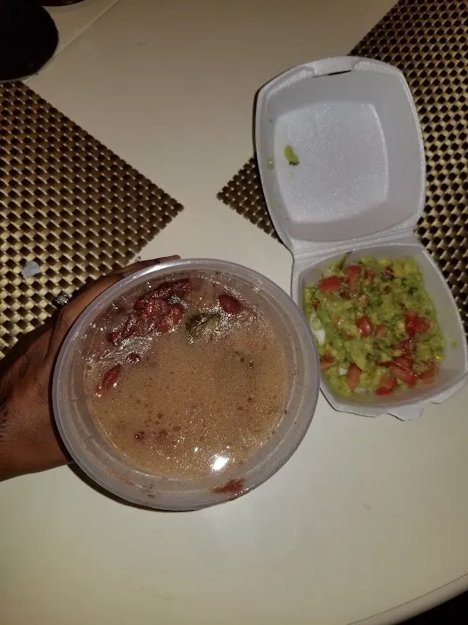 Latinos American Grill Picture 2