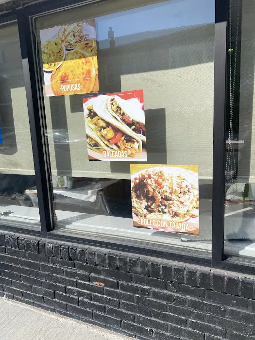 Latinos American Grill Picture 9