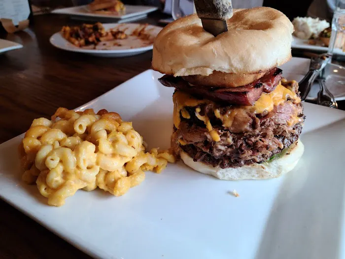 Double S Smokehouse Picture 5