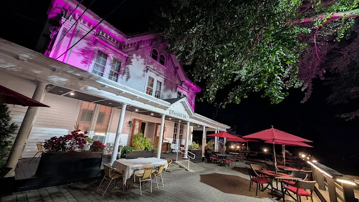 The Warwick Inn Picture 1