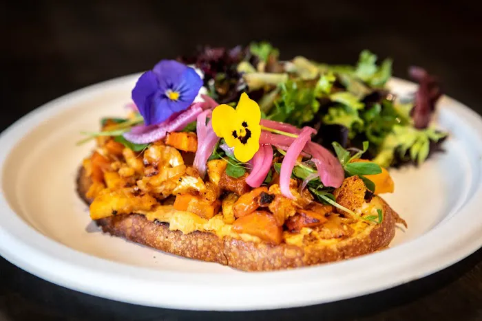 Roam On Rail Picture 1