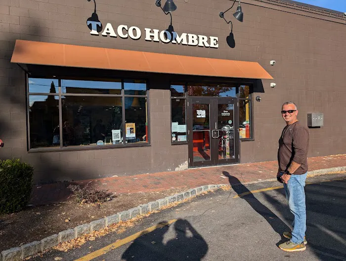 Taco Hombre Picture 10