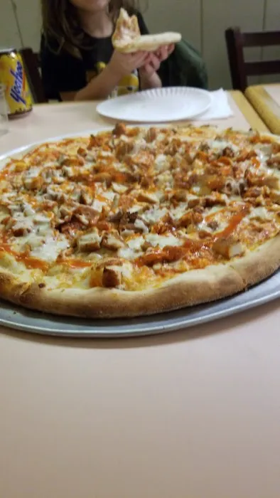 Frank's Pizza & Restaurant Picture 5