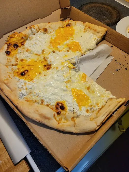 Frank's Pizza & Restaurant Picture 7