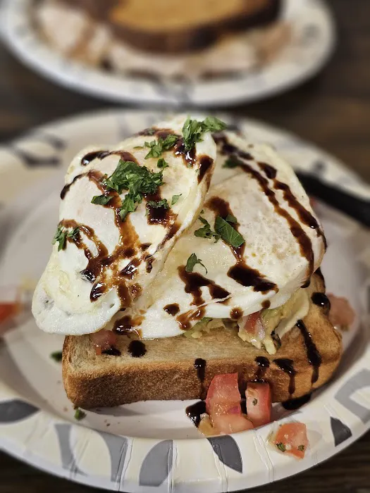 The Cracked Pot Picture 2