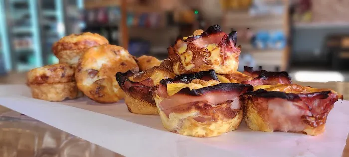 The Cracked Pot Picture 8