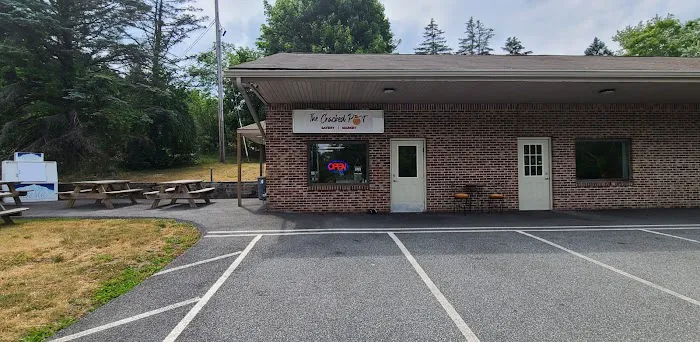 The Cracked Pot Picture 3