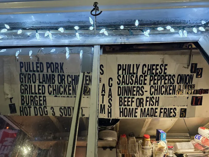 Ted's BBQ Stand Picture 3