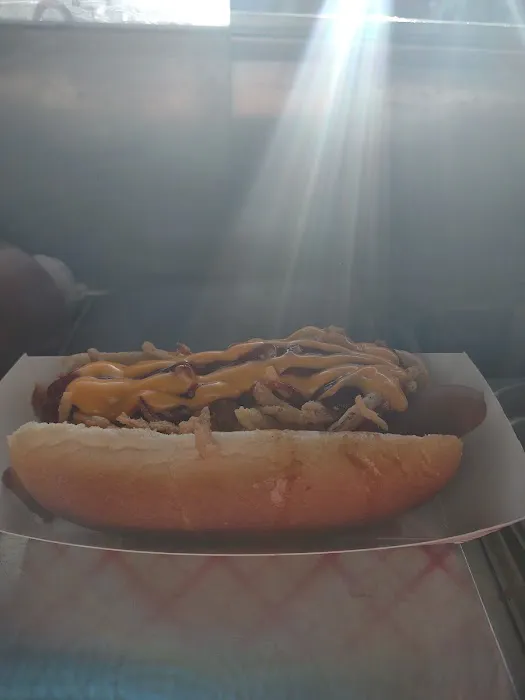 Hot Dogs Gone Wild plus Picture 1