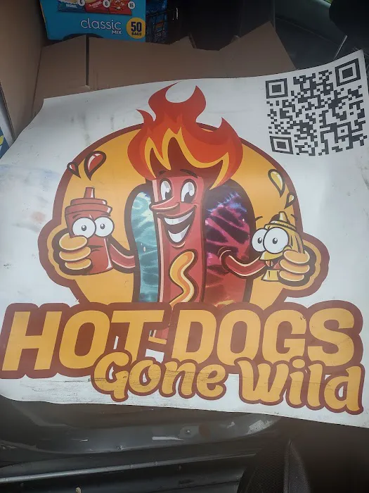 Hot Dogs Gone Wild plus Picture 2