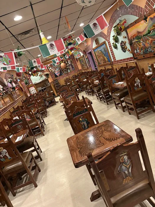 El Azteca Mexican Restaurant Picture 9