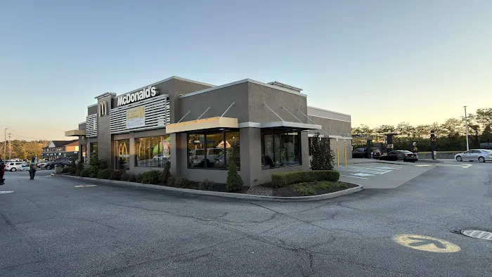 McDonald's Picture 2