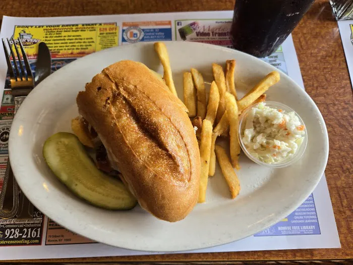 Empire Diner Picture 7