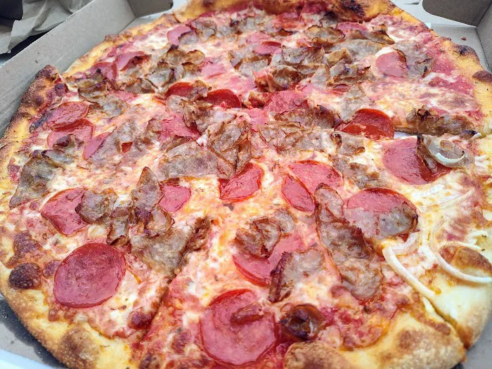 Vacca's Pizza and Deli Picture 9